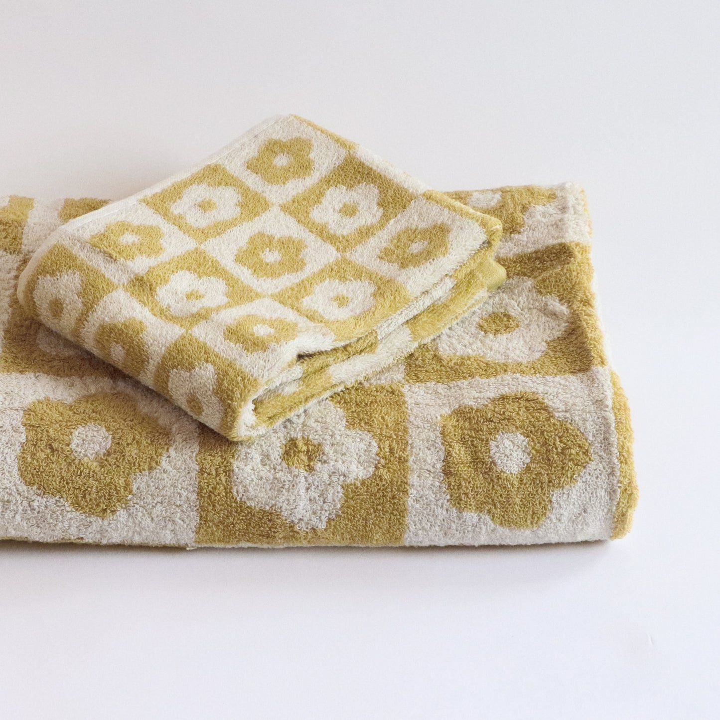 Retro Towel Collection