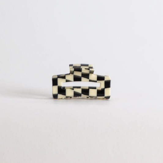 Checkered Clip